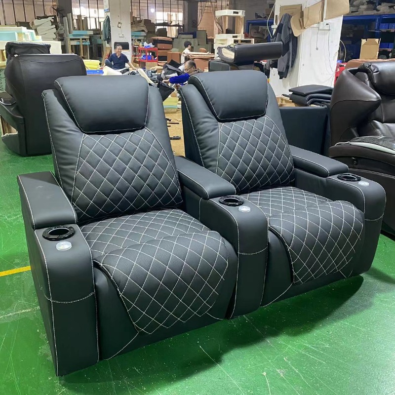 Maßgefertigte Villen-Kinositzg – Home Cinema Design Bewertung und Preis
